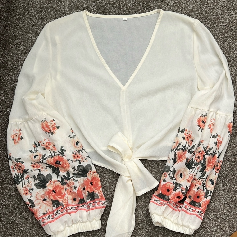 Cream Bubble Sleeve Top